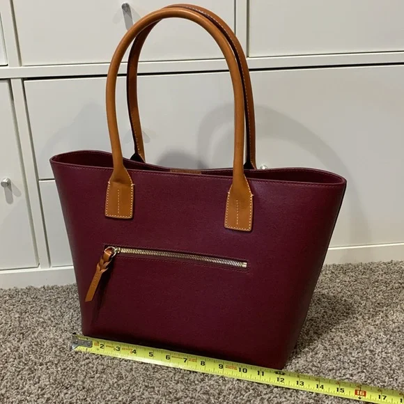 Dooney and Bourke Small Russel Tote in Cranberry Saffiano Leather - Picture 3 of 14